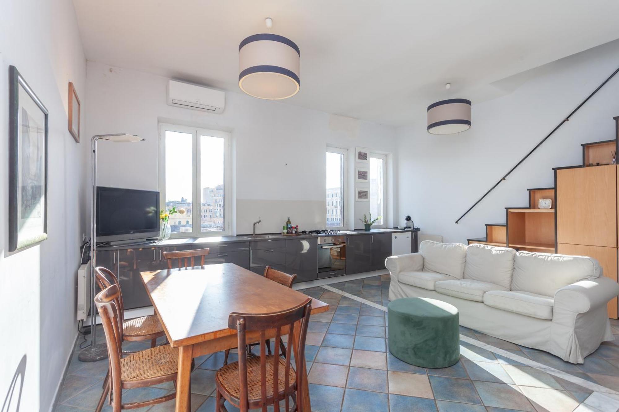 Apartment San Lorenzo Skyrail Loft - By Openroma Rome
