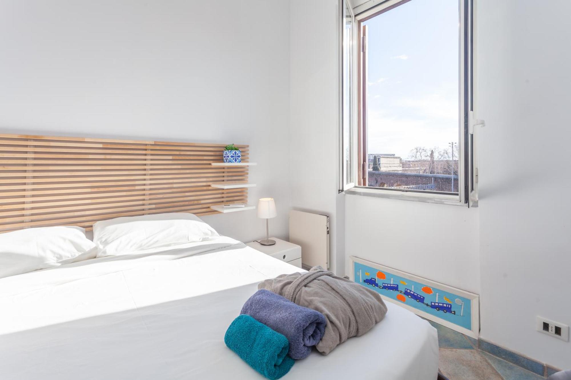 Apartment San Lorenzo Skyrail Loft - By Openroma Rome